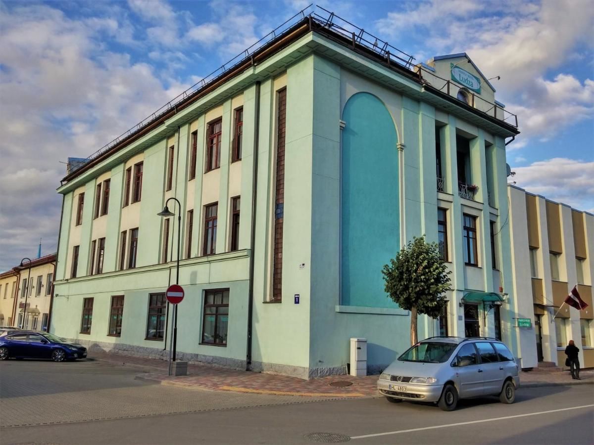 Отель Hotel Ludza Лудза-21